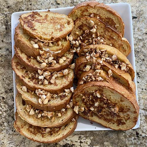 French toast with macadamia nuts